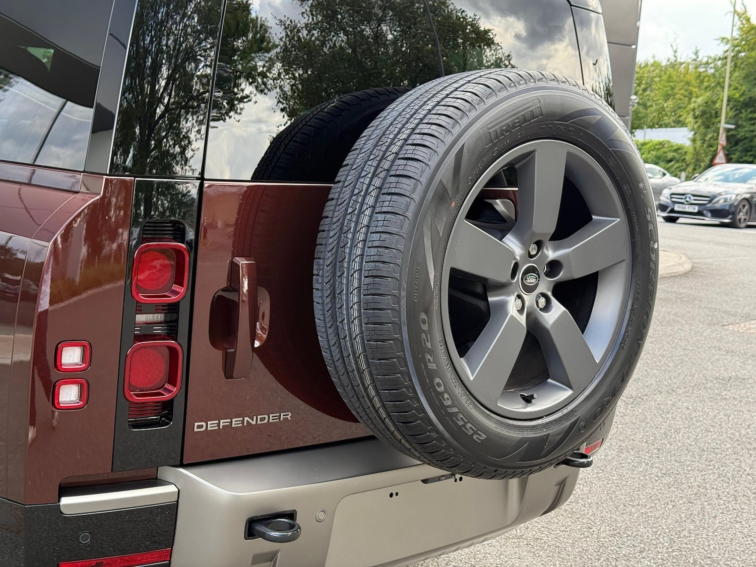 Used Land Rover Defender 2025 for sale - 77074124: Photo 49