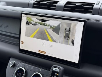 Used Land Rover Defender 2025 for sale - 77074124: Photo