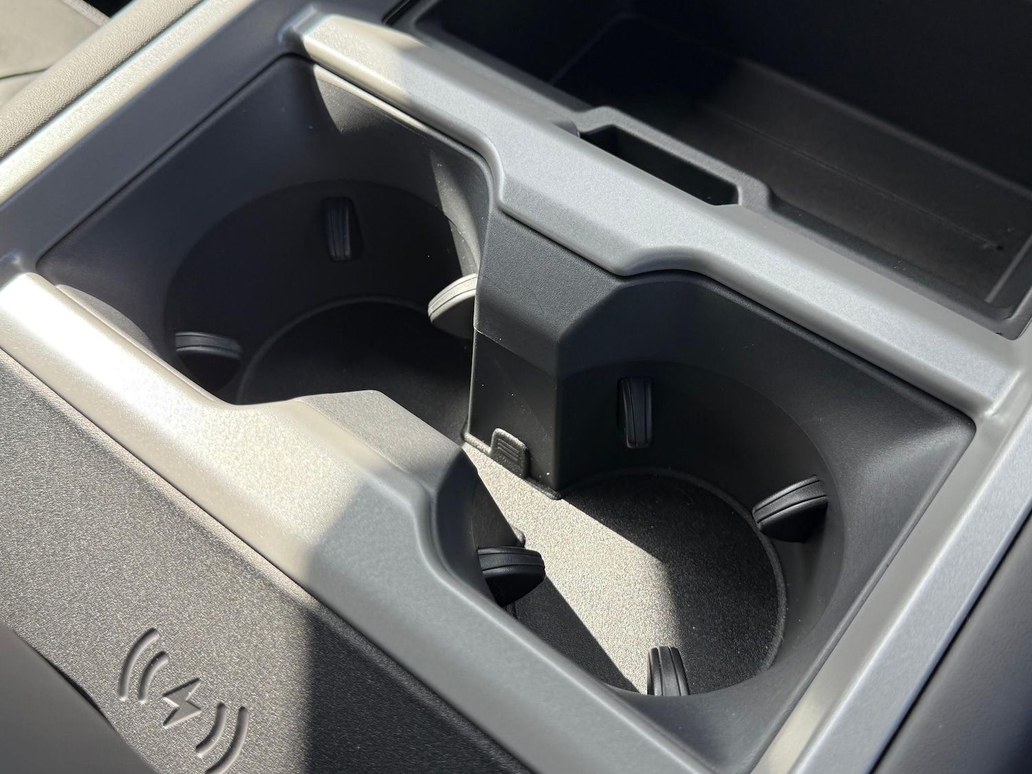 Used Land Rover Defender 2025 for sale - 77074124: Photo 57