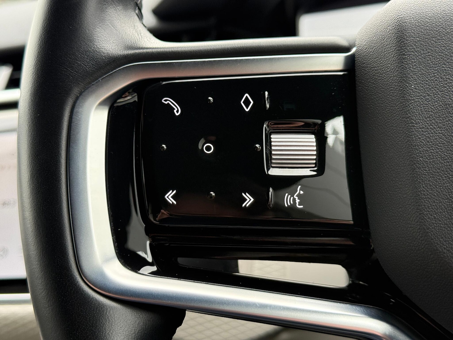 Used Land Rover Range Rover Velar 2022 for sale - 77202933: Photo 23