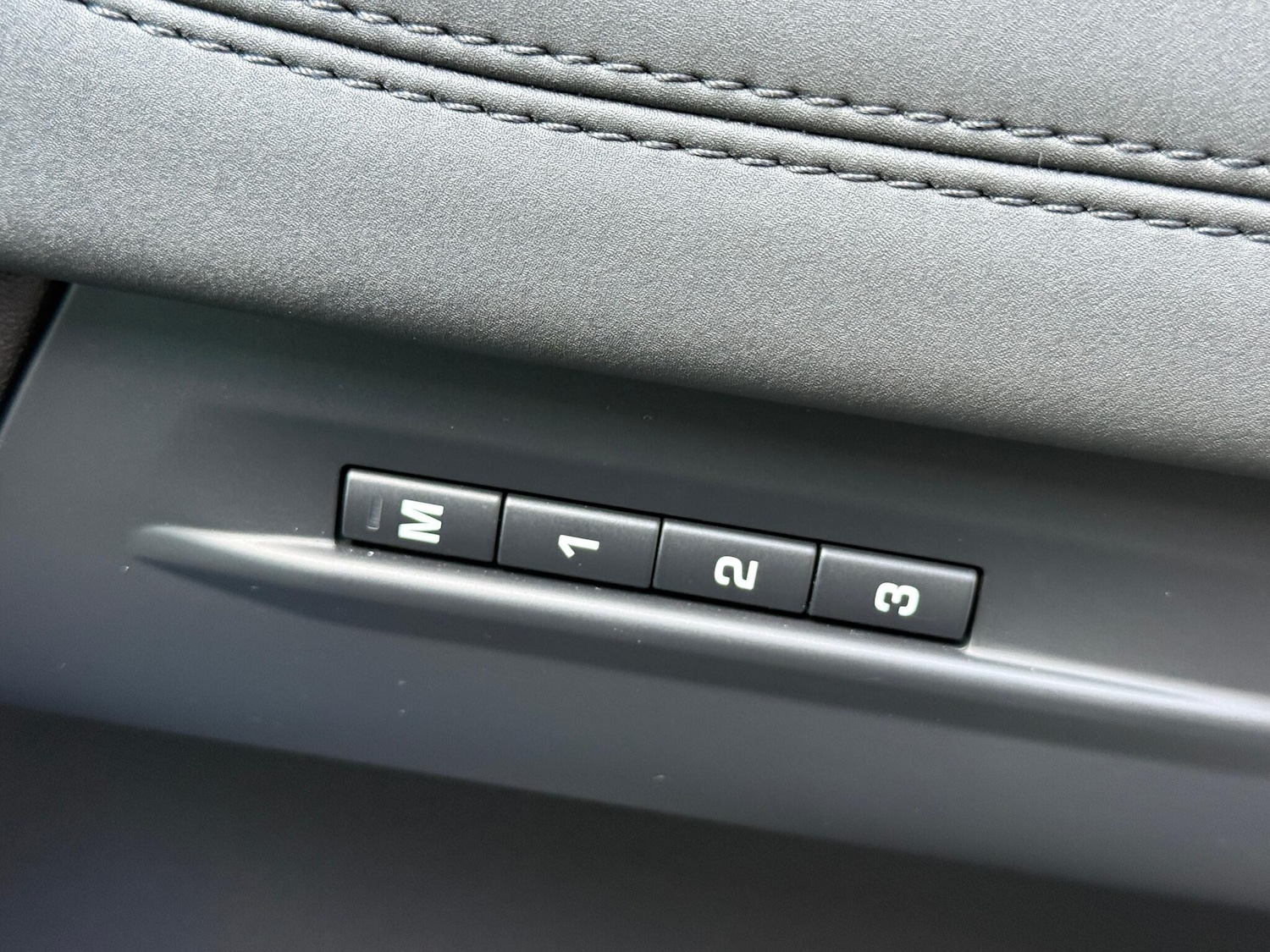 Used Land Rover Range Rover Evoque 2021 for sale - 76700663: Photo 48