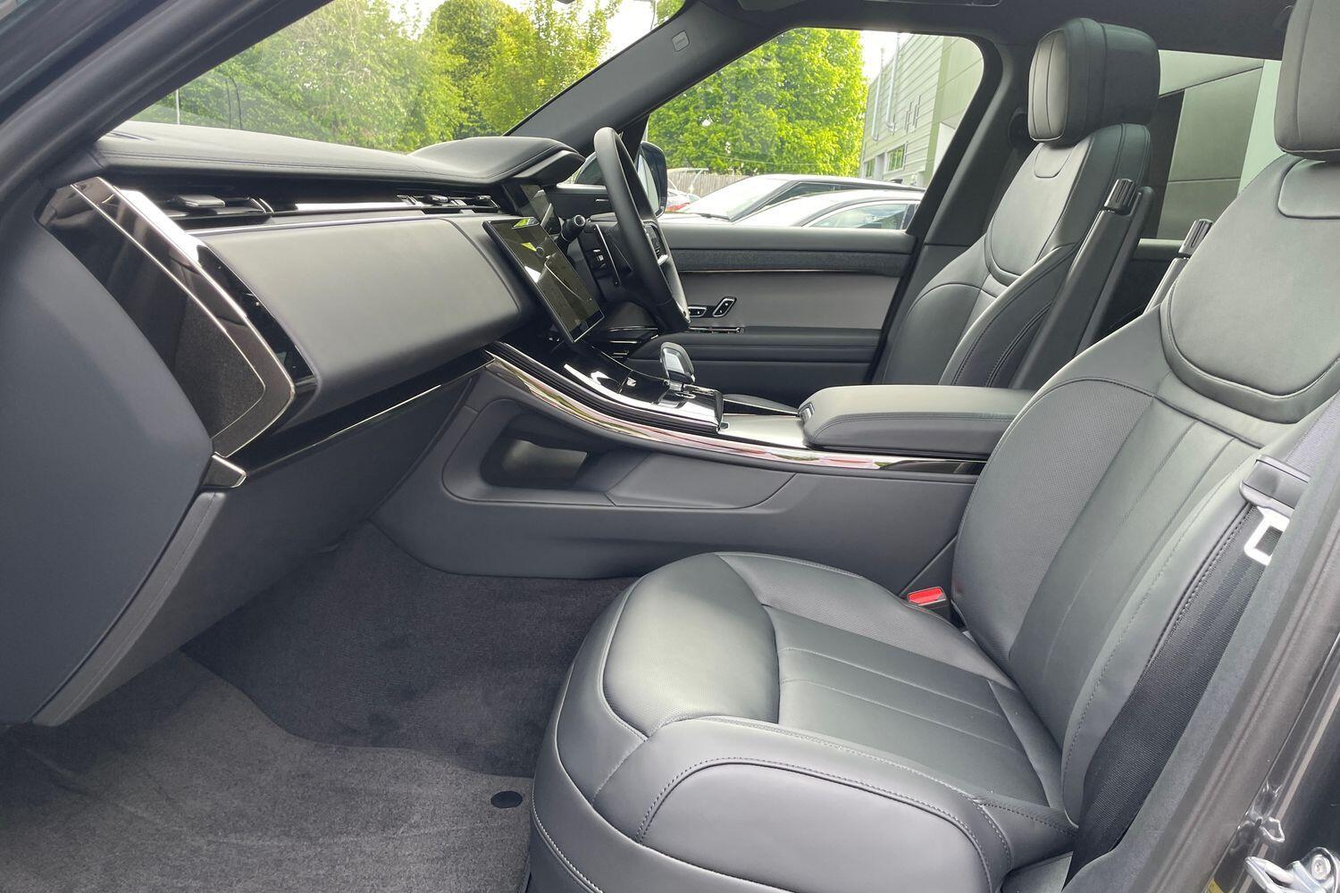 Used Land Rover Range Rover Sport 2025 for sale - 76952821: Photo 10