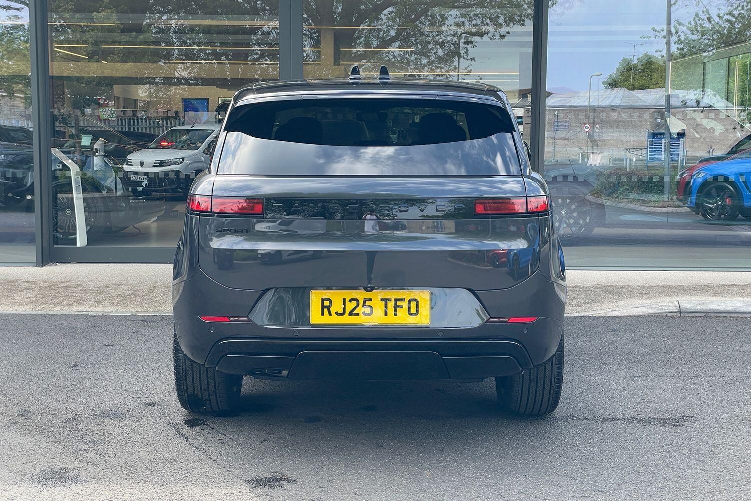 Used Land Rover Range Rover Sport 2025 for sale - 76952821: Photo 8