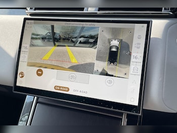 Used Land Rover Range Rover Velar 2025 for sale - 75608795: Photo