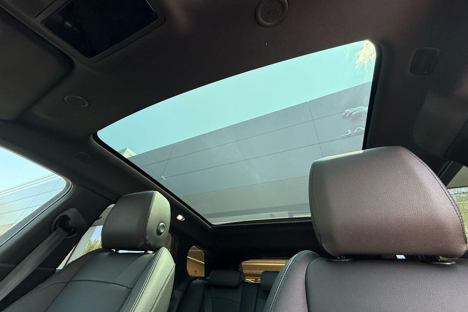 Used Land Rover Range Rover Evoque 2025 for sale - 76432516: Photo 5