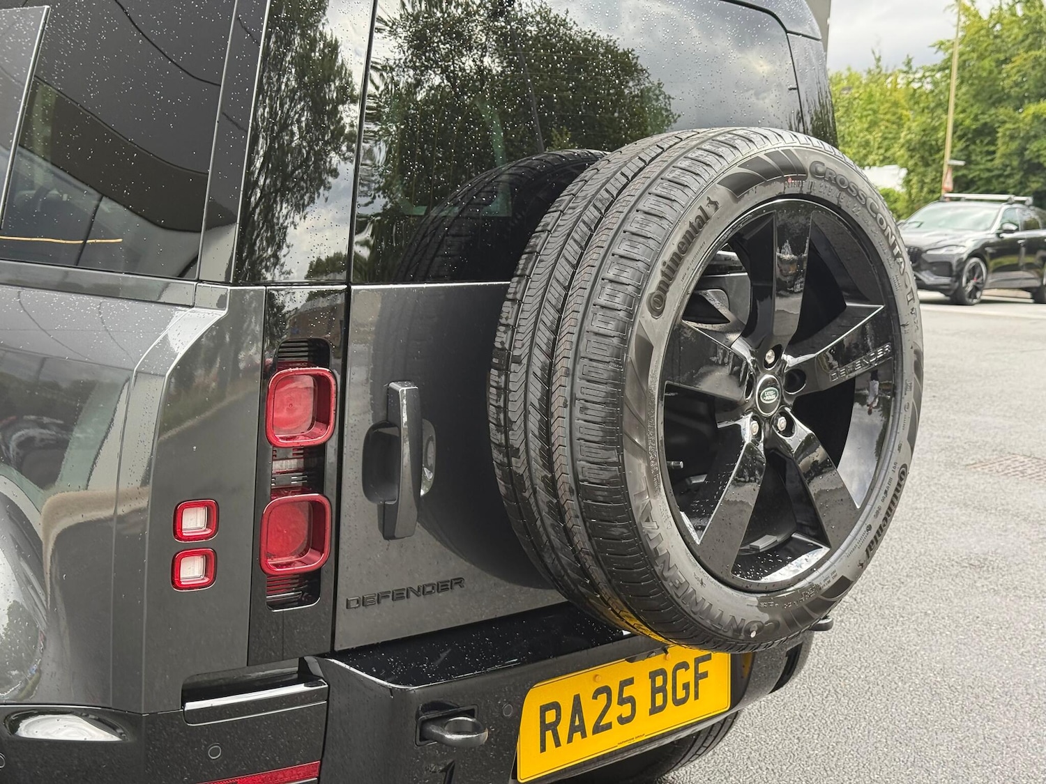 Used Land Rover Defender 2025 for sale - 77057268: Photo 44