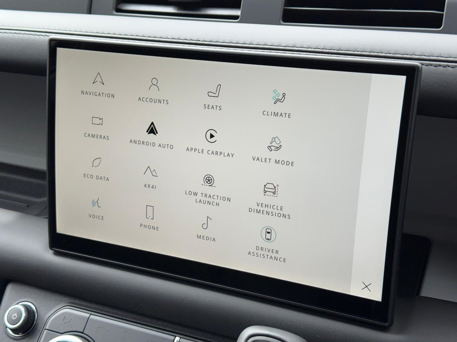 Used Land Rover Defender 2025 for sale - 77057268: Photo 46