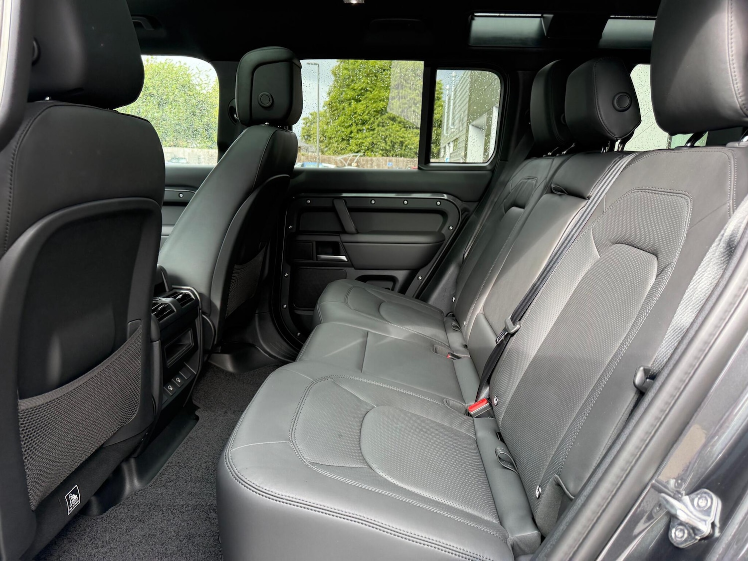 Used Land Rover Defender 2025 for sale - 77057268: Photo 48