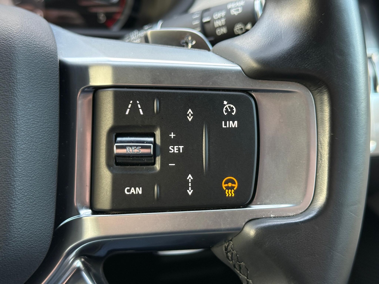 Used Land Rover Discovery 2022 for sale - 77029048: Photo 28