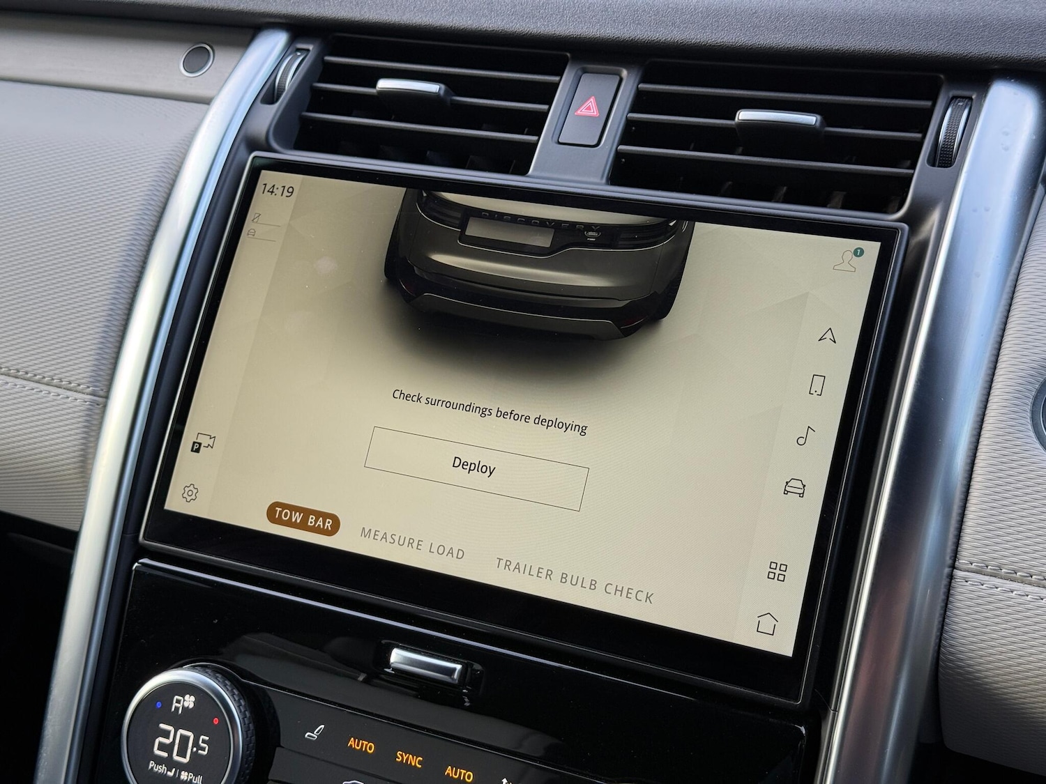 Used Land Rover Discovery 2022 for sale - 77029048: Photo 30