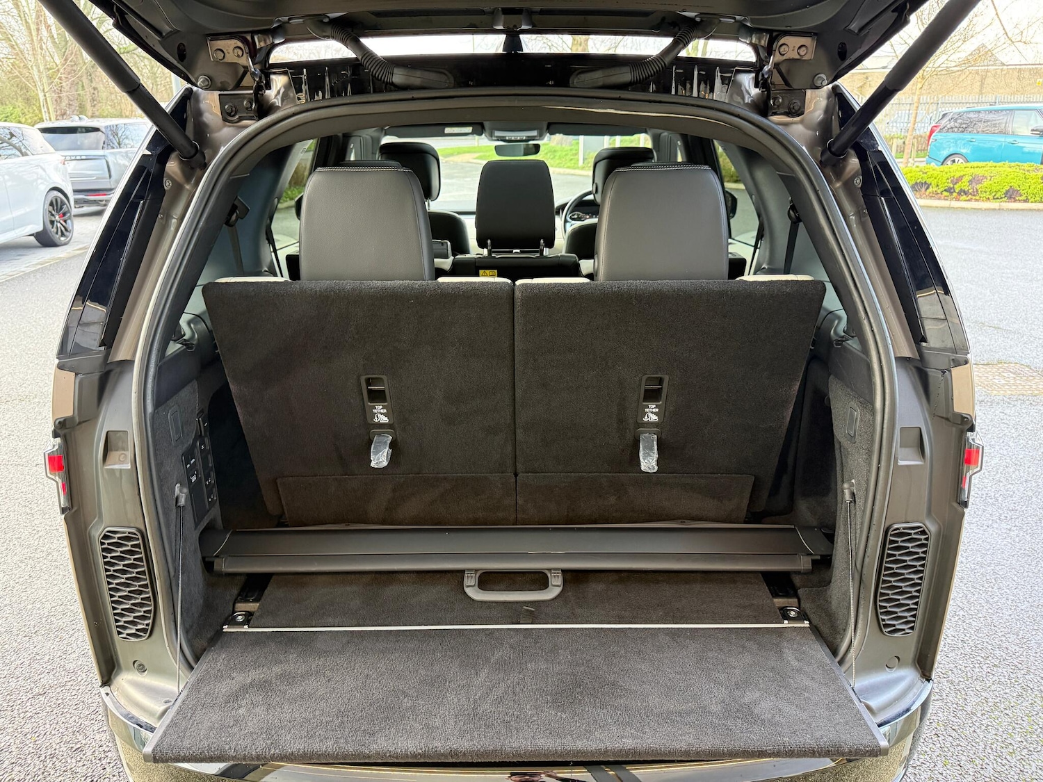 Used Land Rover Discovery 2022 for sale - 77029048: Photo 39