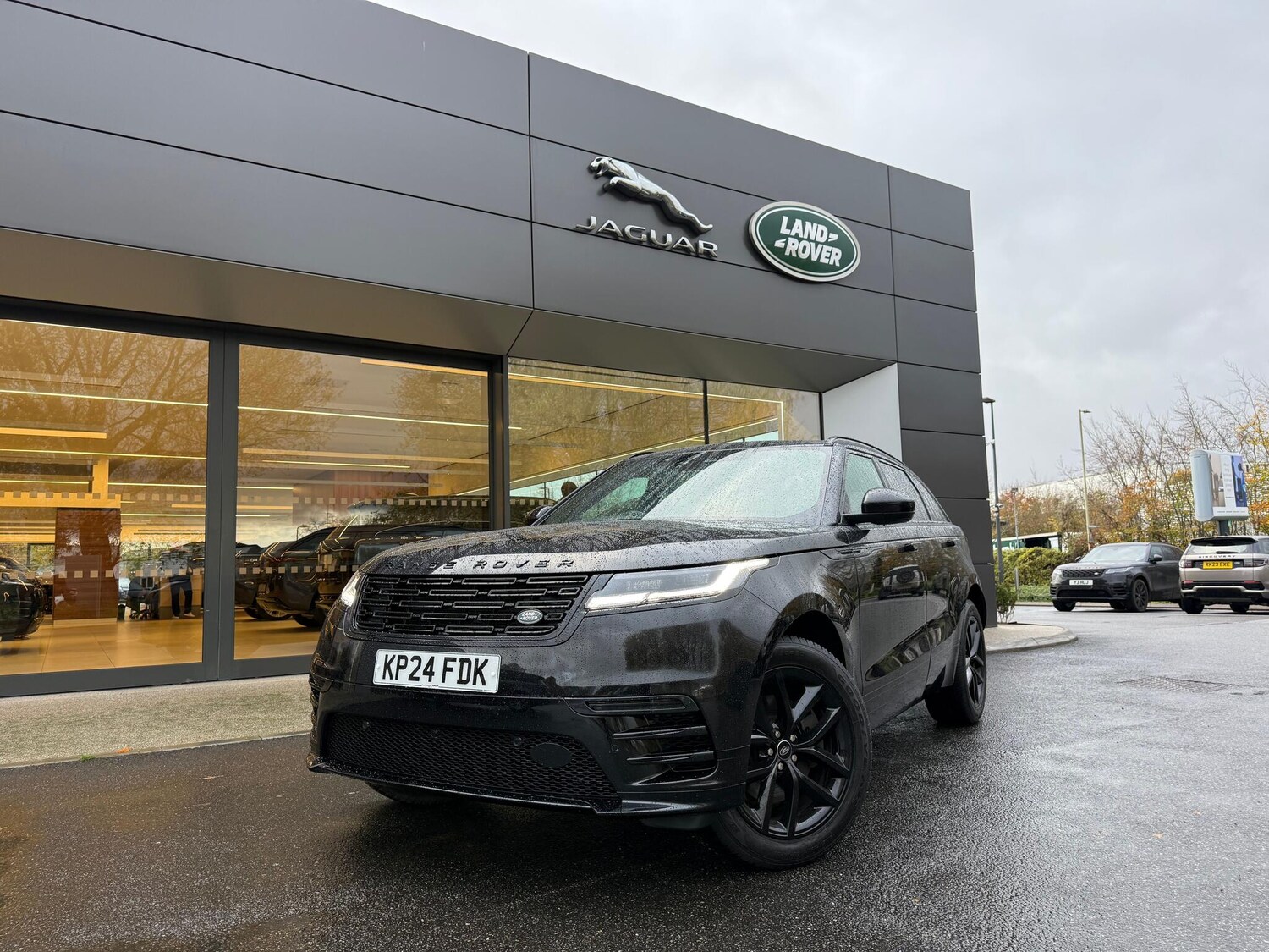 Used Land Rover Range Rover Velar 2024 for sale - 76370882: Photo 28