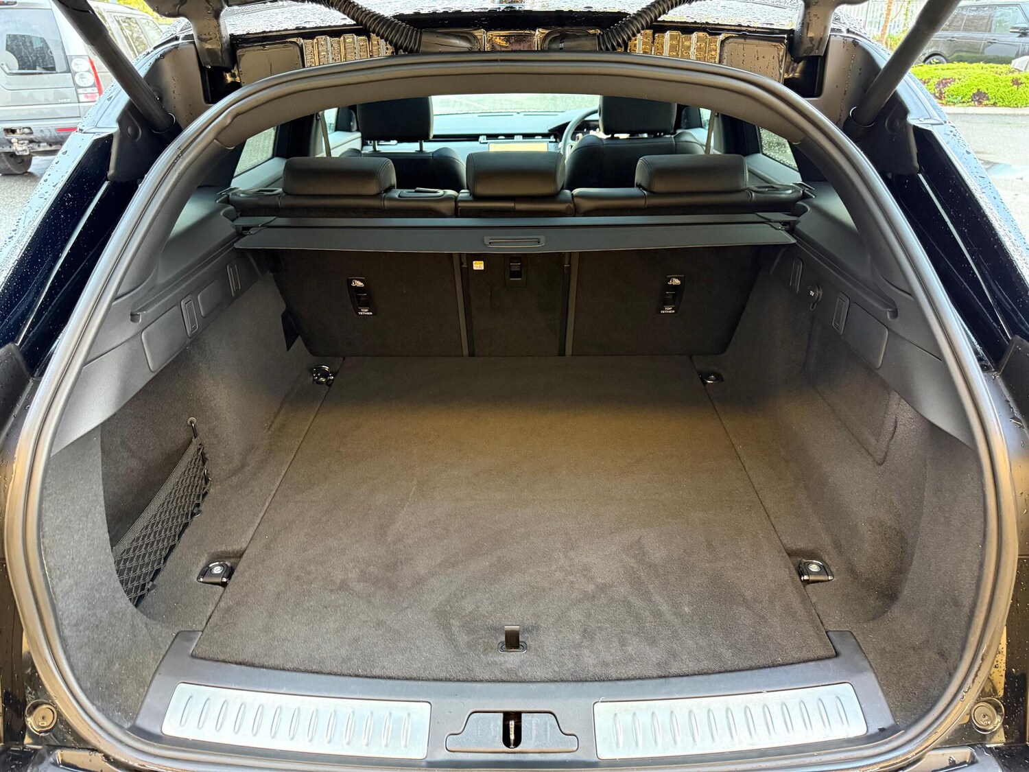 Used Land Rover Range Rover Velar 2024 for sale - 76370882: Photo 39