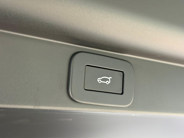 Used Land Rover Range Rover 2023 for sale - 76260518: Photo 45