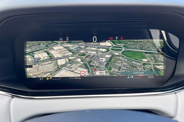 Used Land Rover Range Rover Evoque 2025 for sale - 76167537: Photo 24