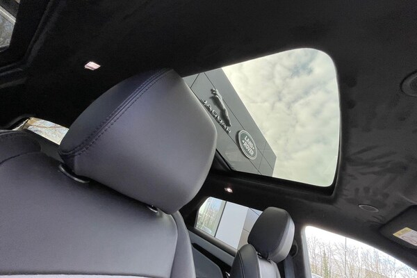 Used Land Rover Range Rover Evoque 2025 for sale - 76167537: Photo 41