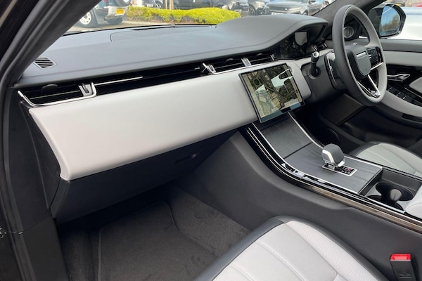 Used Land Rover Range Rover Evoque 2025 for sale - 76167537: Photo 55