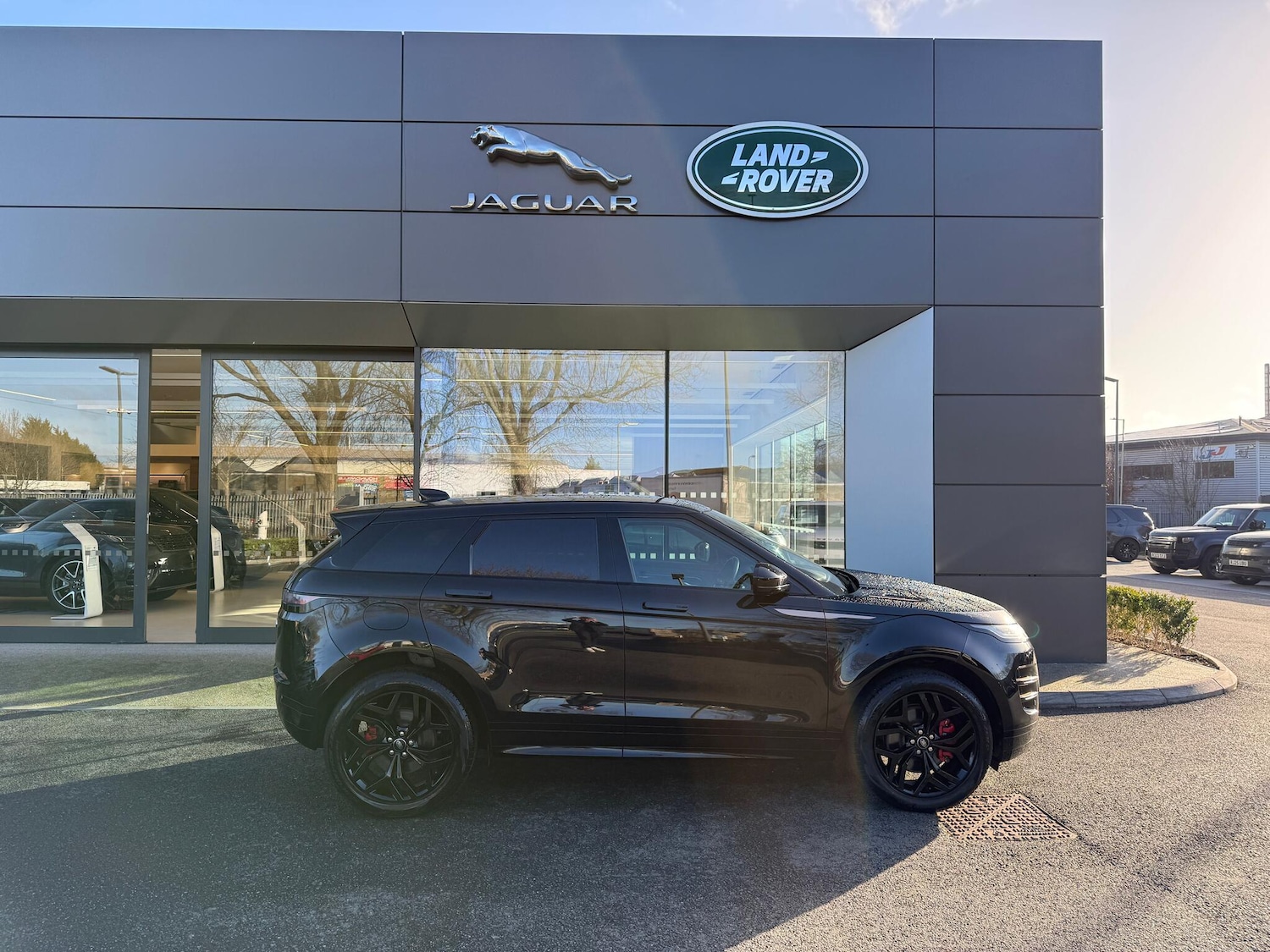 Used Land Rover Range Rover Evoque 2022 for sale - 77016413: Photo 2