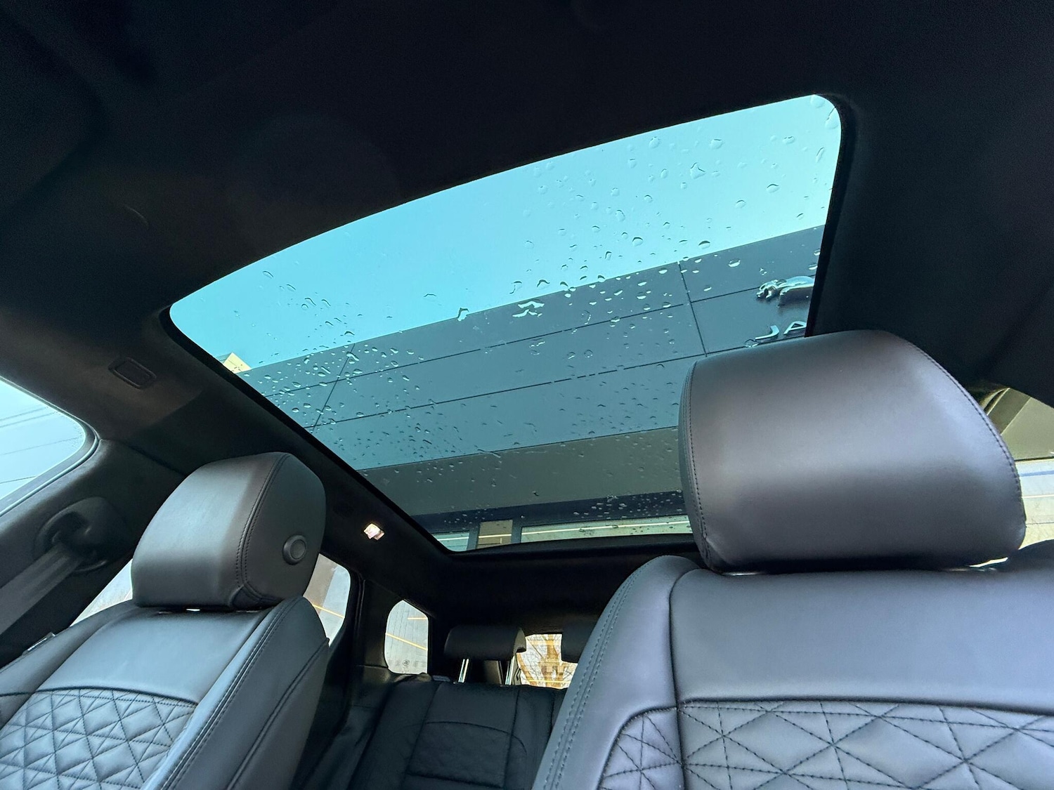 Used Land Rover Range Rover Evoque 2022 for sale - 77016413: Photo 5