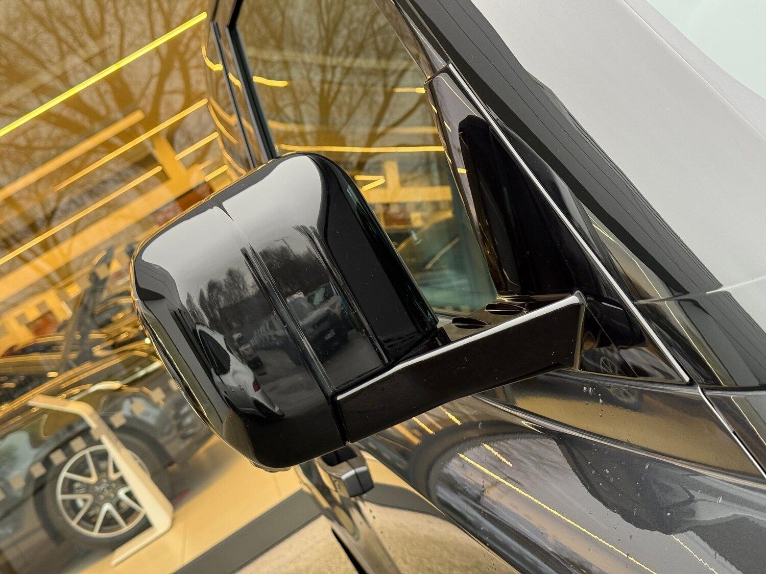 Used Land Rover Defender 2025 for sale - 77143961: Photo 41