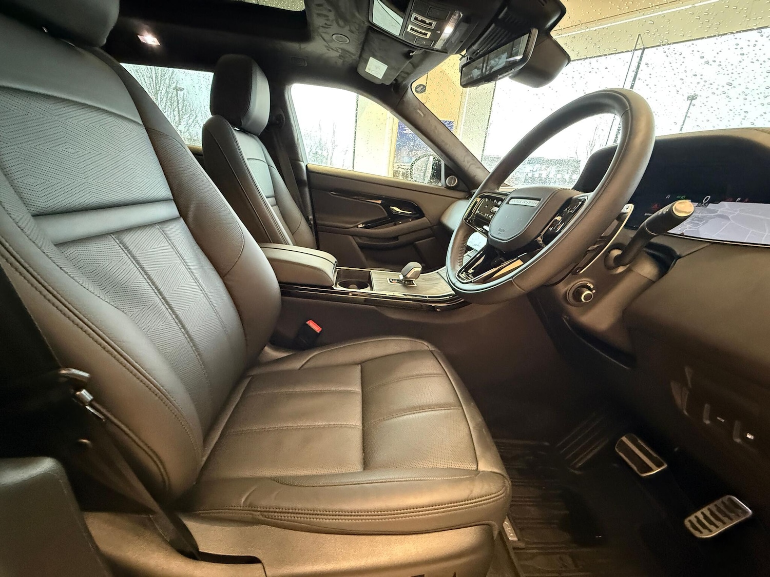 Used Land Rover Range Rover Evoque 2025 for sale - 77279705: Photo 9