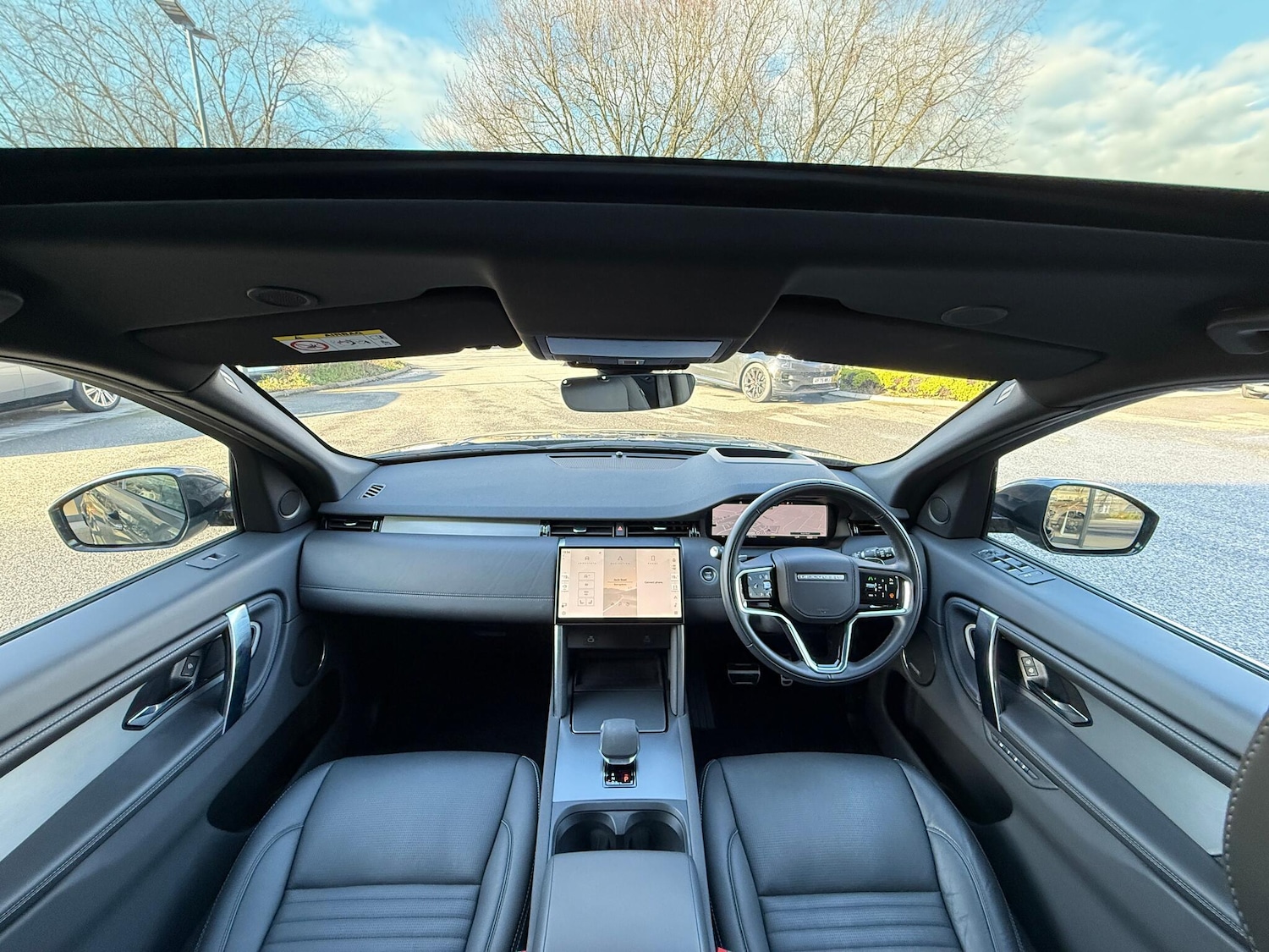 Used Land Rover Discovery Sport 2025 for sale - 77455060: Photo 3