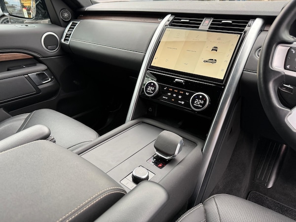 Used Land Rover Discovery 2023 for sale - 76239849: Photo 19