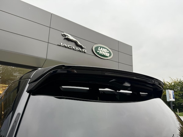 Used Land Rover Discovery 2023 for sale - 76239849: Photo 32