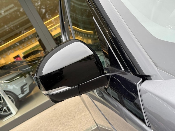 Used Land Rover Discovery 2023 for sale - 76239849: Photo 55
