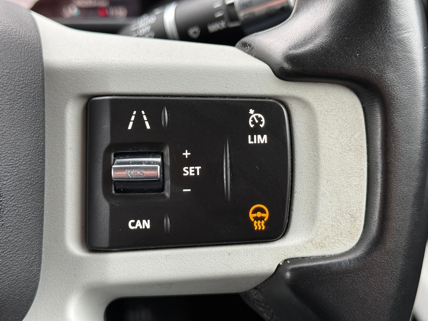 Used Land Rover Defender 110 2020 for sale - 76964590: Photo 26