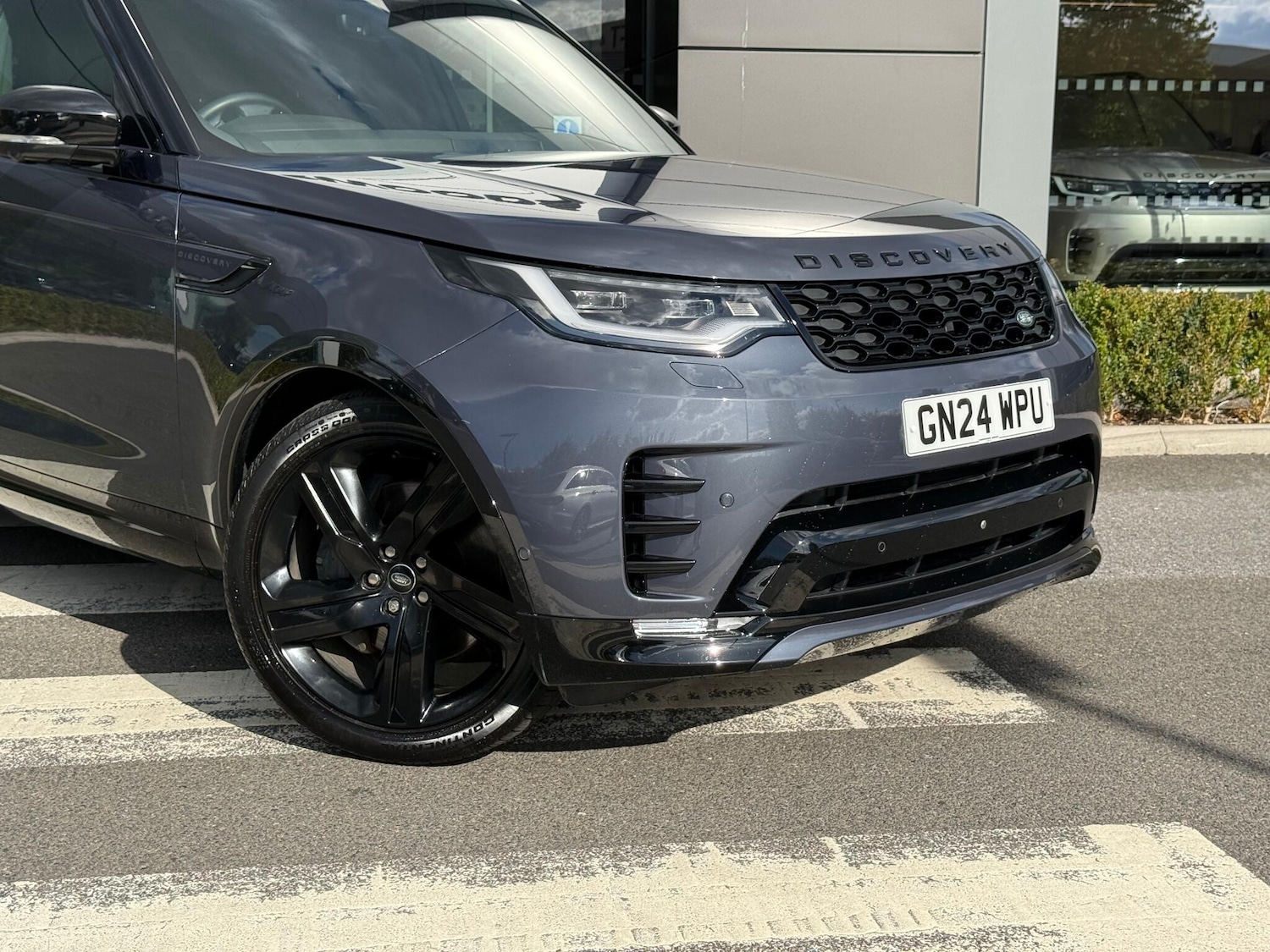 Used Land Rover Discovery 2024 for sale - 76109840: Photo 32