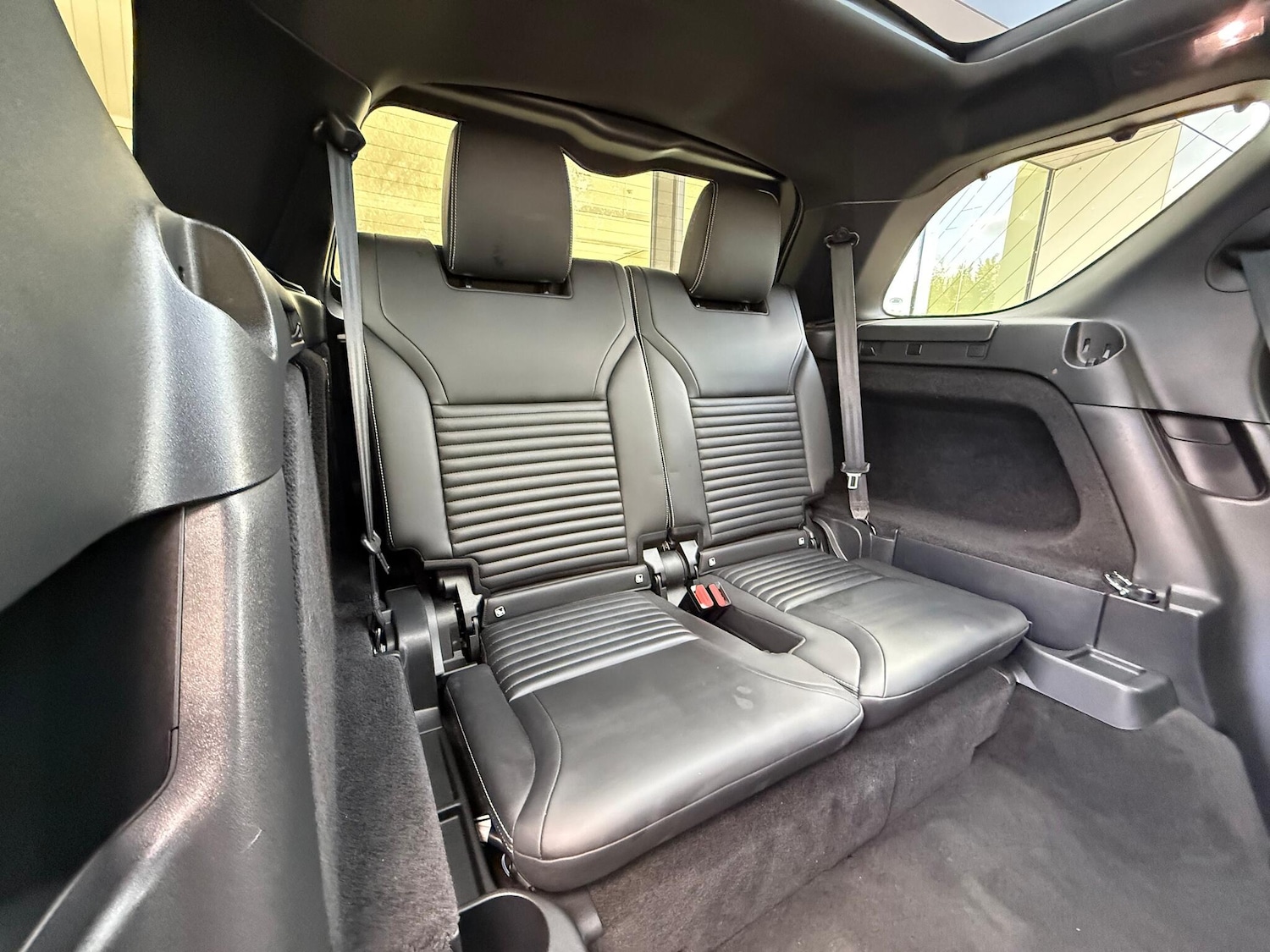 Used Land Rover Discovery 2024 for sale - 76109840: Photo 36