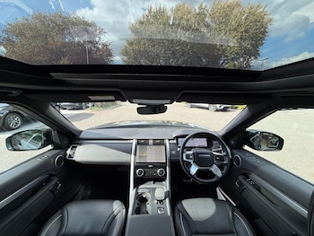 Used Land Rover Discovery 2024 for sale - 76109840: Photo