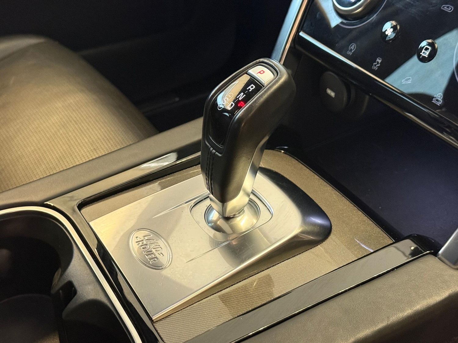 Used Land Rover Discovery Sport for sale - 77279950: Photo 20