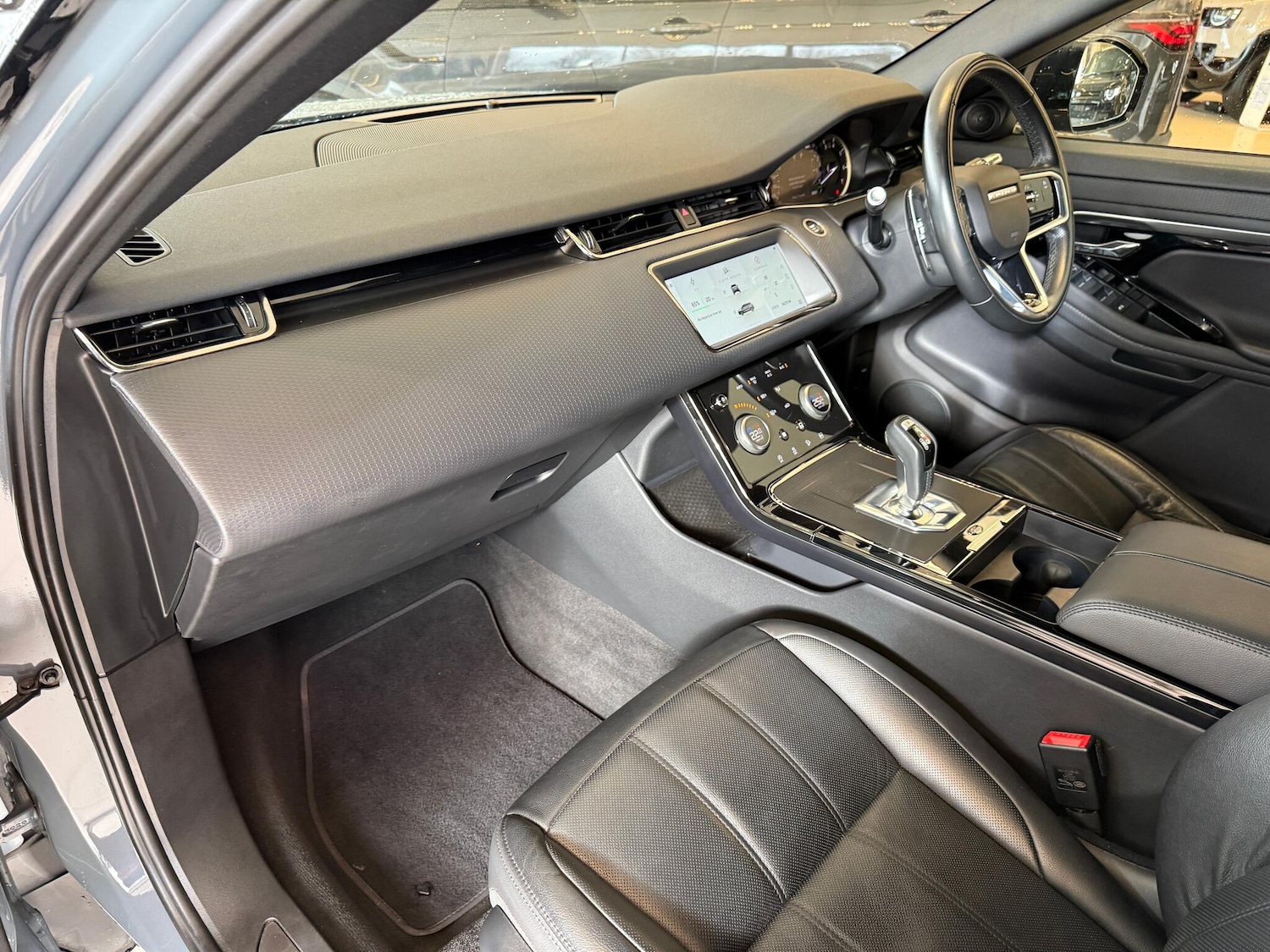 Used Land Rover Range Rover Evoque 2021 for sale - 77305066: Photo 41