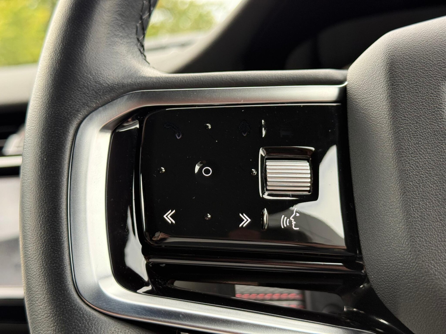 Used Land Rover Discovery Sport 2022 for sale - 76152983: Photo 25