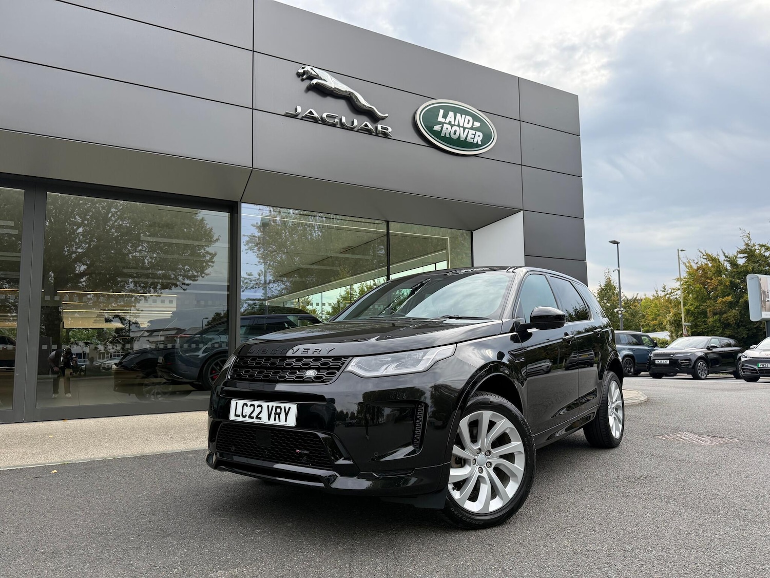 Used Land Rover Discovery Sport 2022 for sale - 76152983: Photo 28