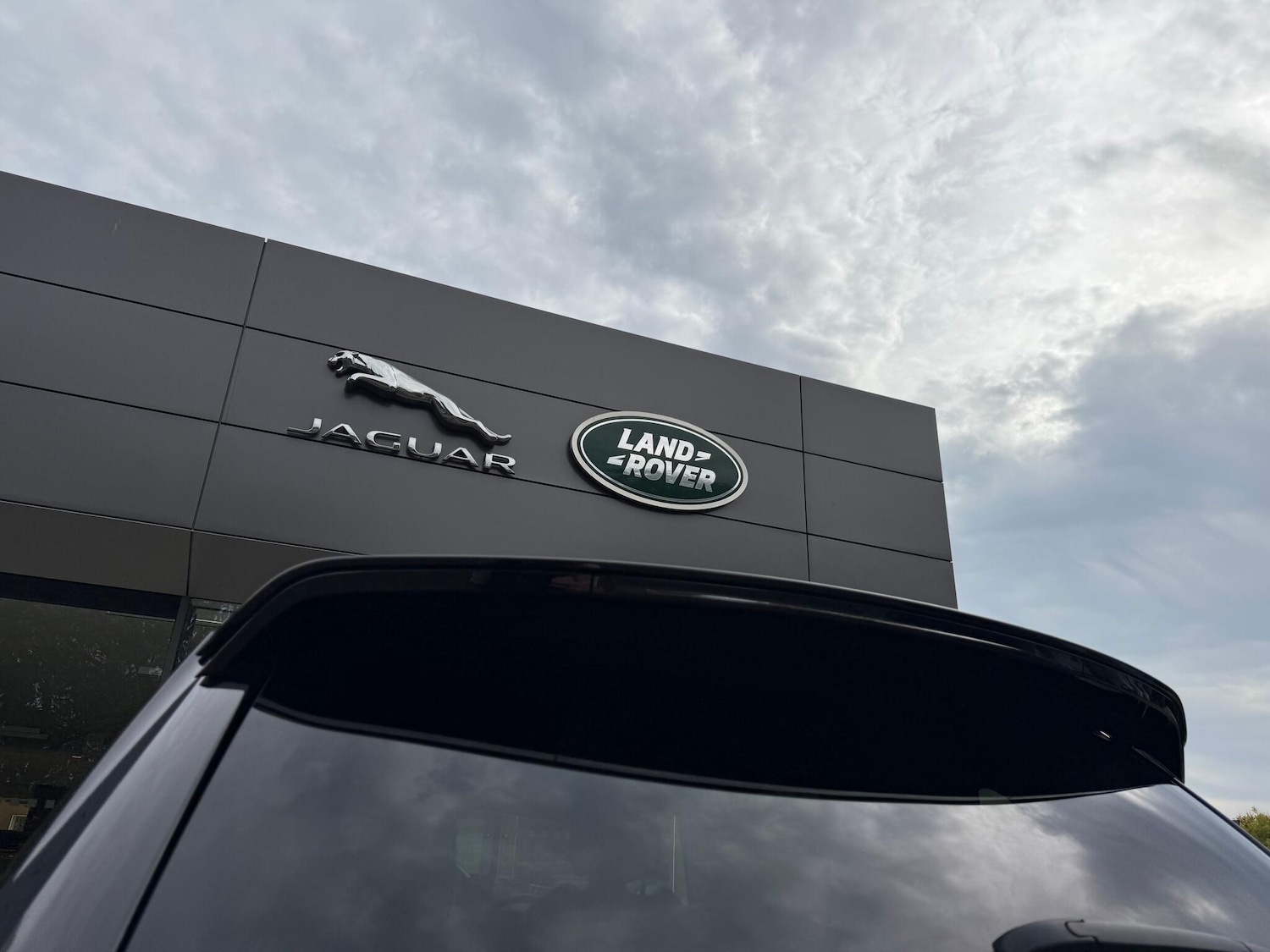 Used Land Rover Discovery Sport 2022 for sale - 76152983: Photo 32