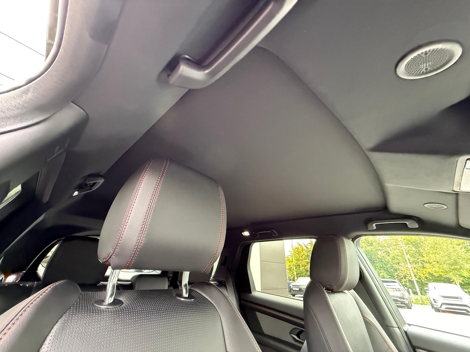 Used Land Rover Discovery Sport 2022 for sale - 76152983: Photo 36