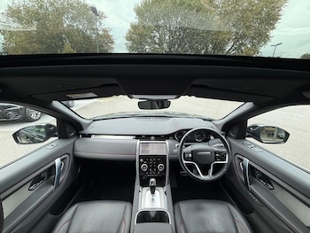 Used Land Rover Discovery Sport 2022 for sale - 76152983: Photo
