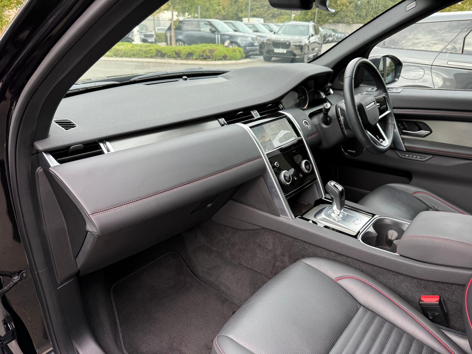 Used Land Rover Discovery Sport 2022 for sale - 76152983: Photo 45