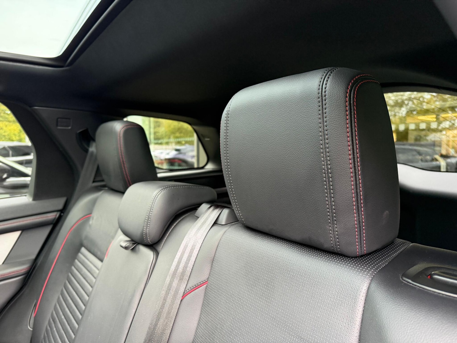 Used Land Rover Discovery Sport 2022 for sale - 76152983: Photo 47