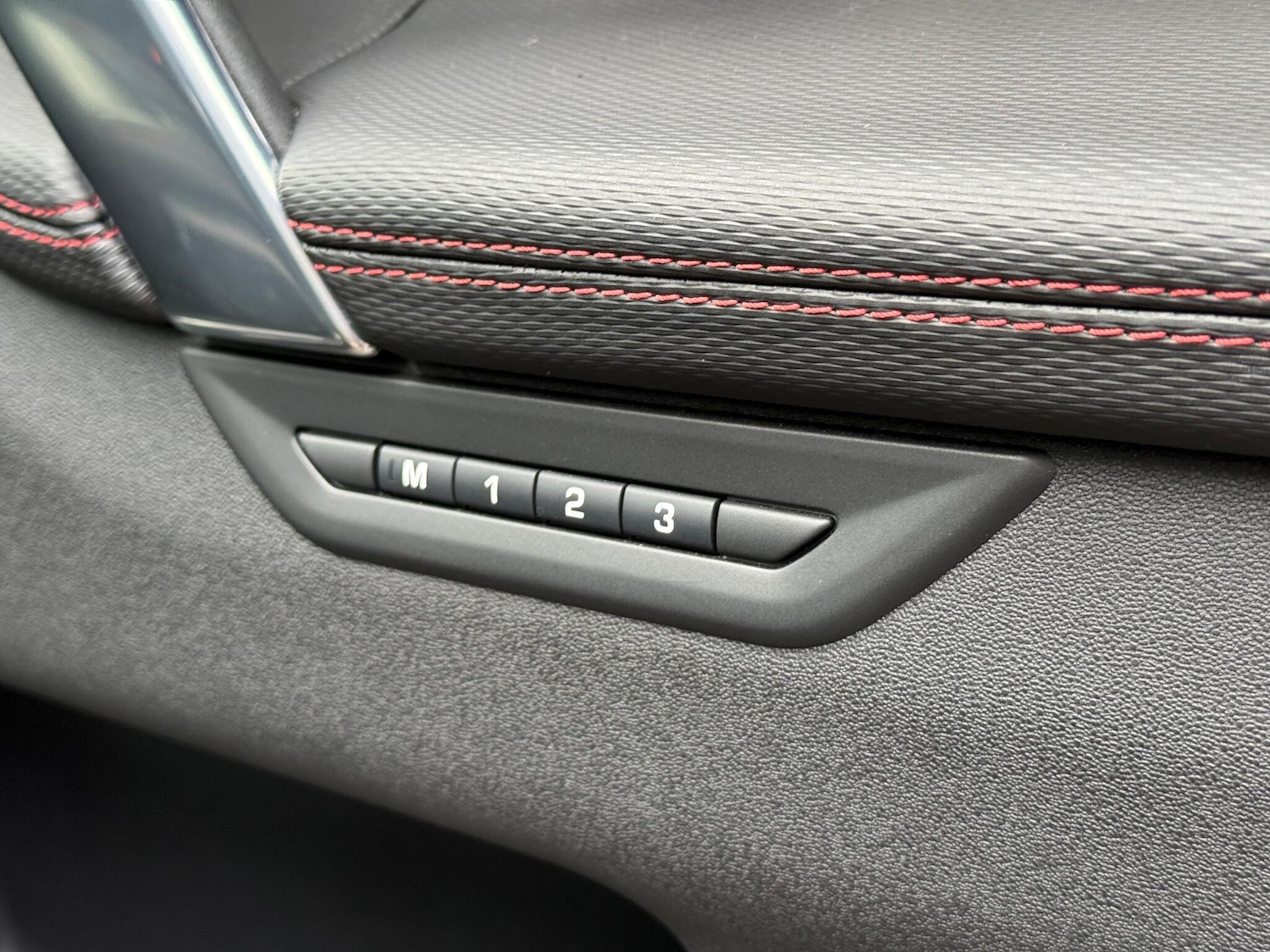 Used Land Rover Discovery Sport 2022 for sale - 76152983: Photo 49