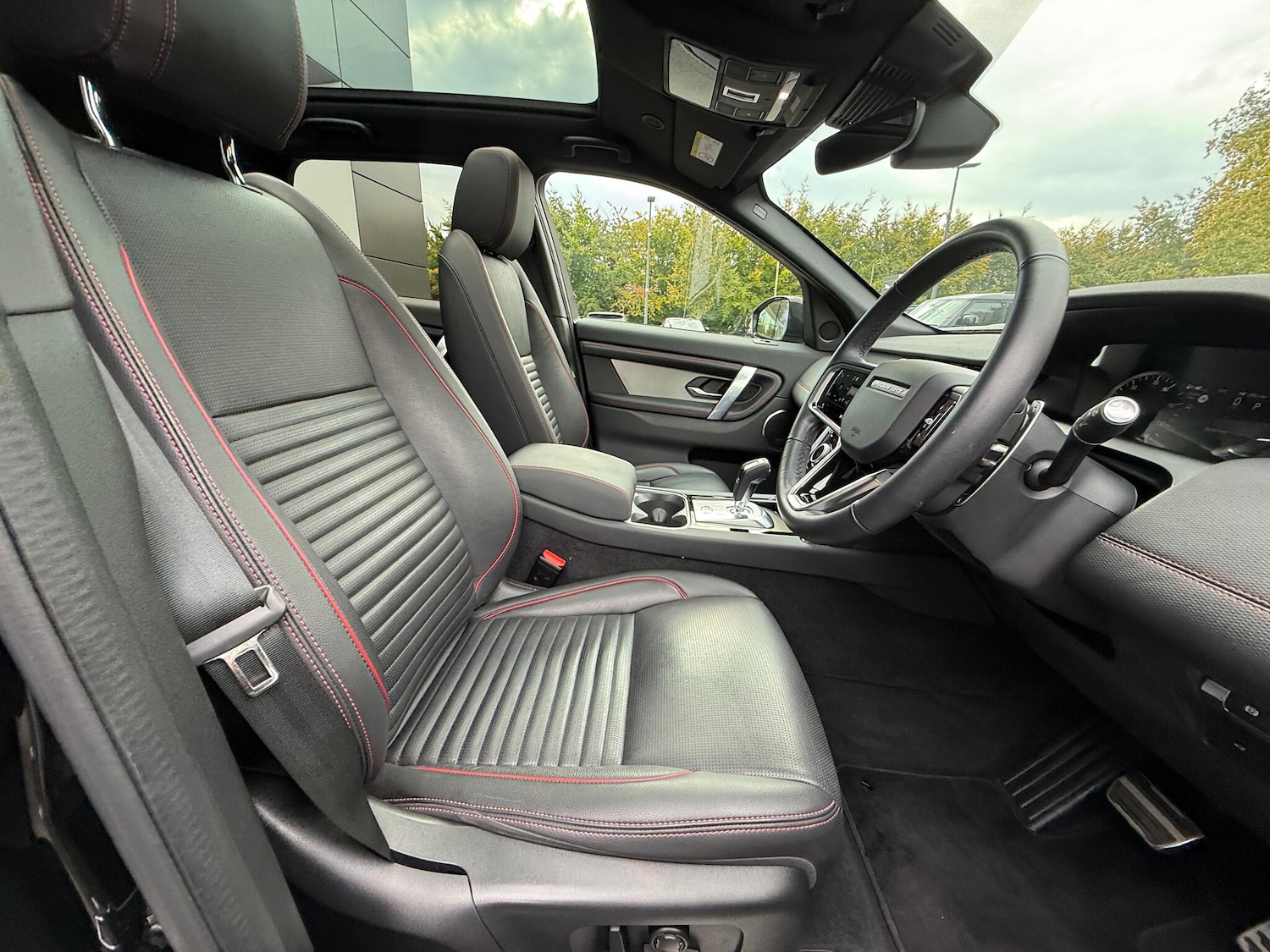 Used Land Rover Discovery Sport 2022 for sale - 76152983: Photo 9