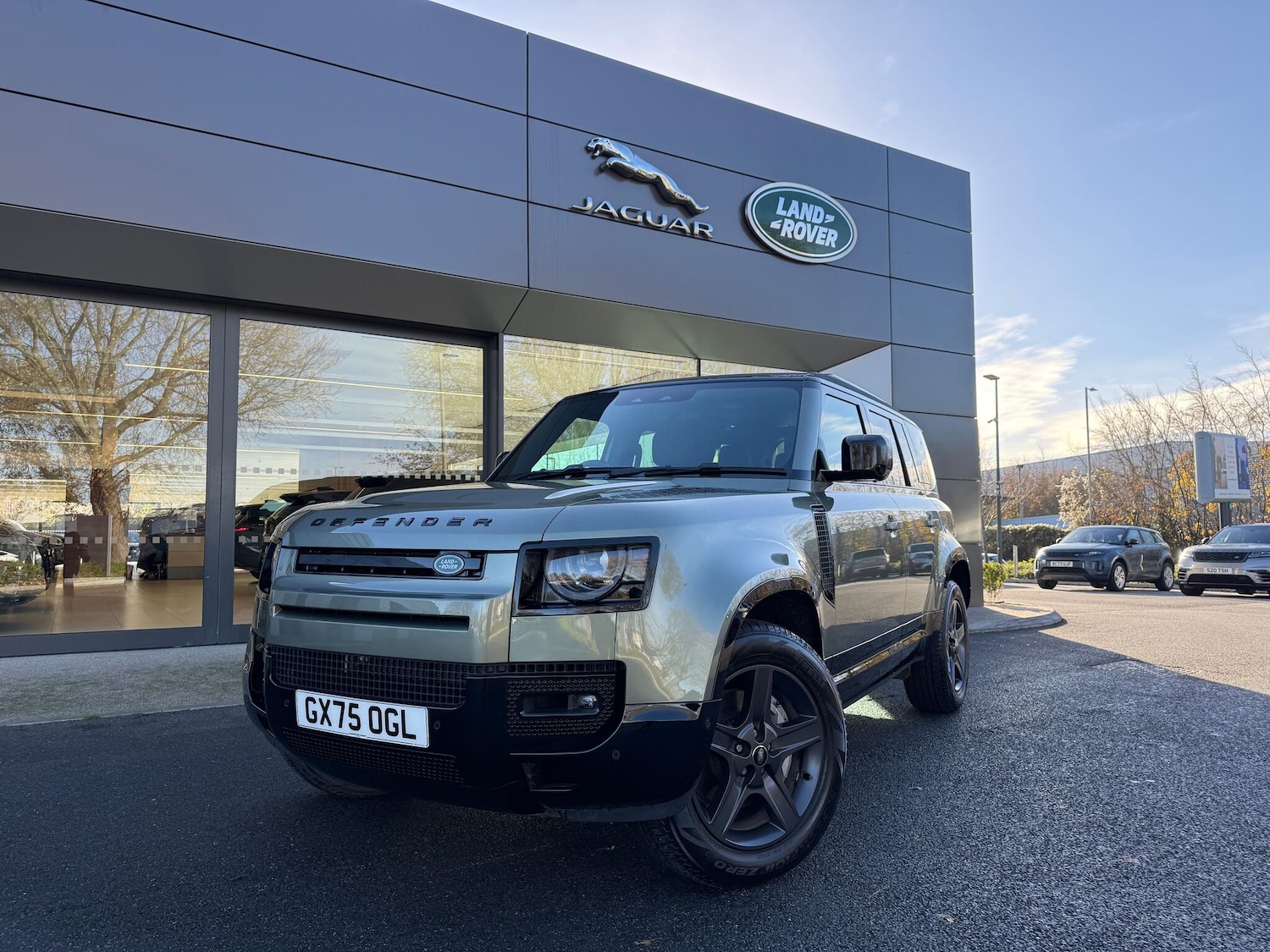 Used Land Rover Defender 110 for sale - 76714190: Photo 28