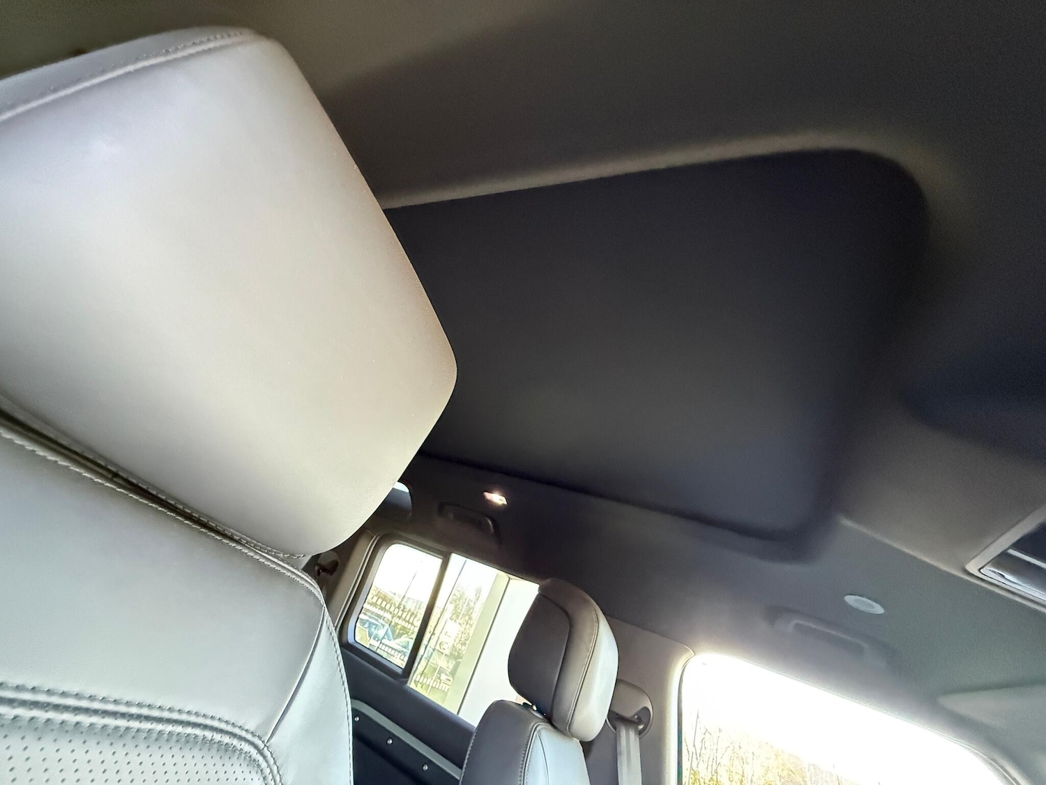 Used Land Rover Defender 110 for sale - 76714190: Photo 36