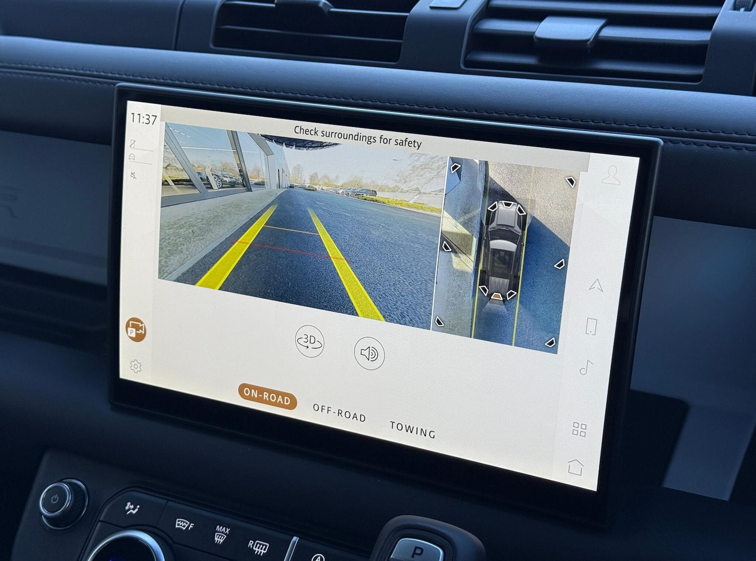 Used Land Rover Defender 110 for sale - 76714190: Photo 4