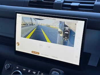 Used Land Rover Defender 110 2025 for sale - 76714190: Photo