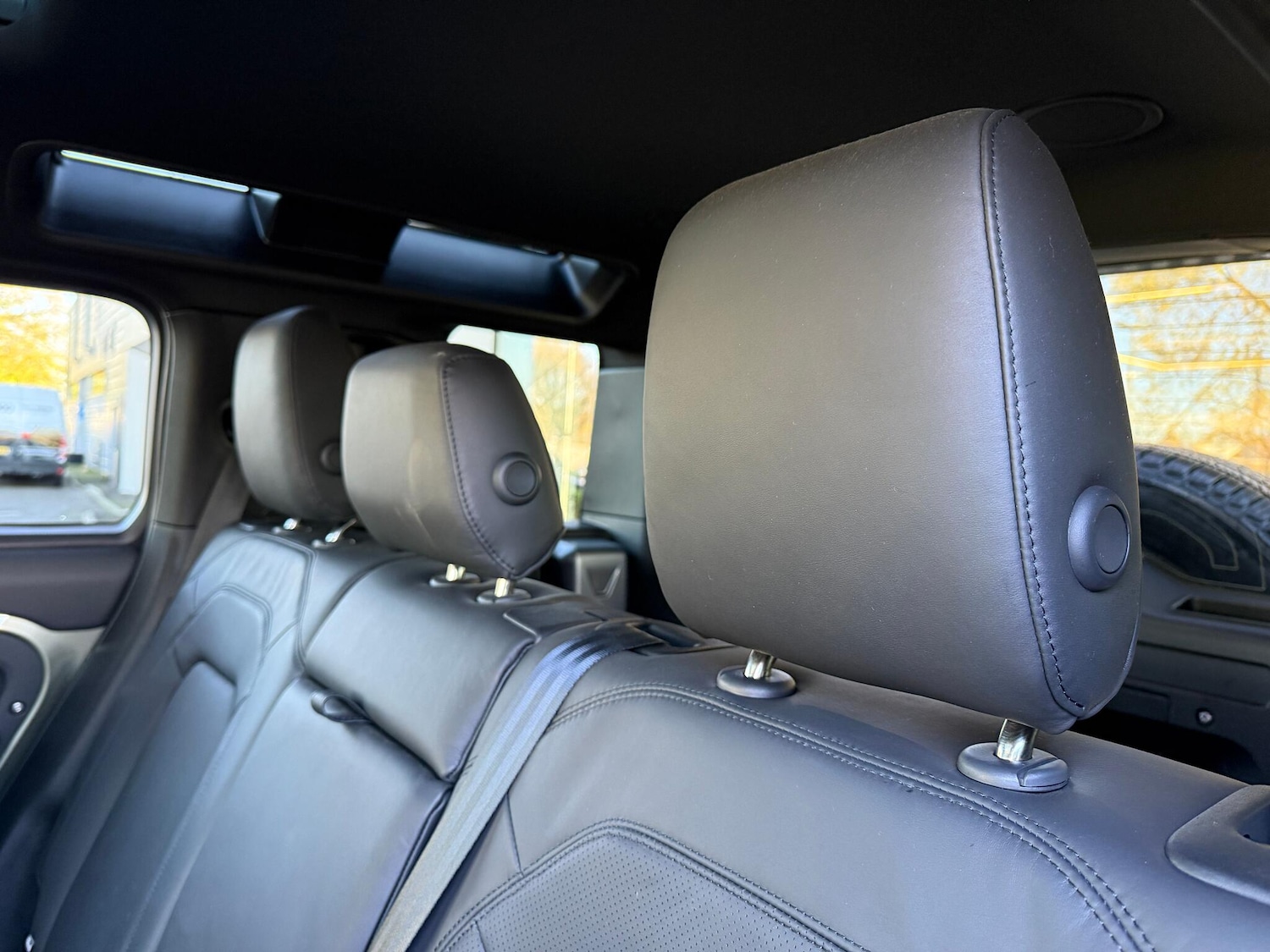 Used Land Rover Defender 110 for sale - 76714190: Photo 51