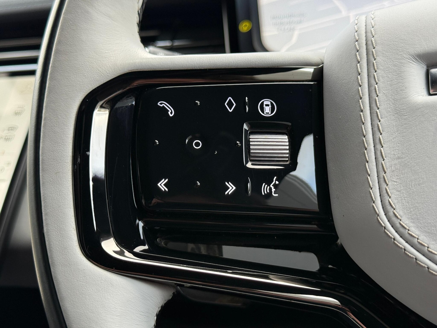 Used Land Rover Range Rover Sport 2024 for sale - 77376629: Photo 25